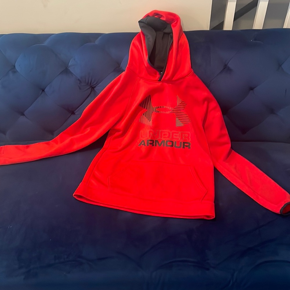 Under Armour hoodie, boys, youth large, red and black